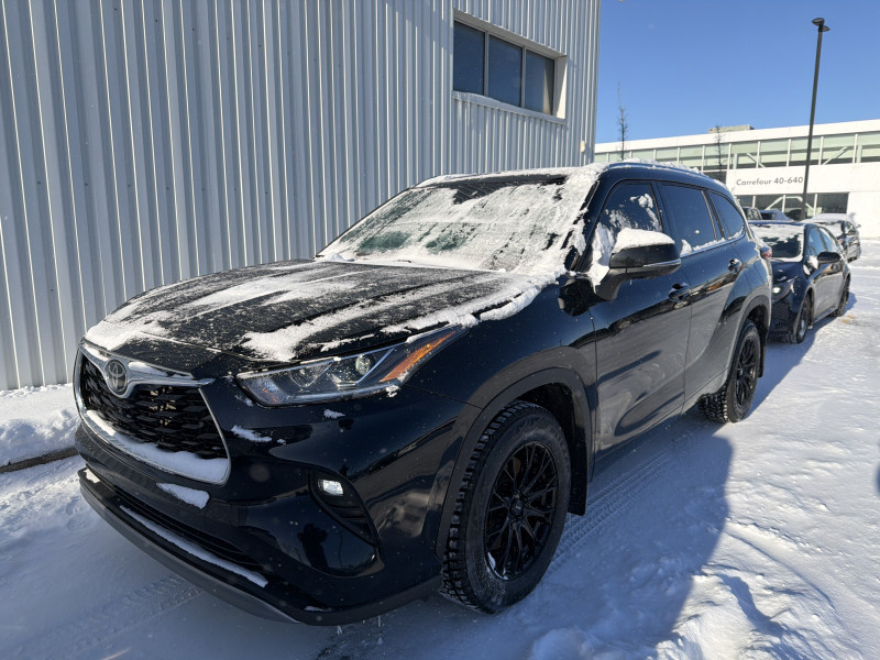 TOYOTA HIGHLANDER 2023 à vendre près Repentigny et de Montréal à vendre