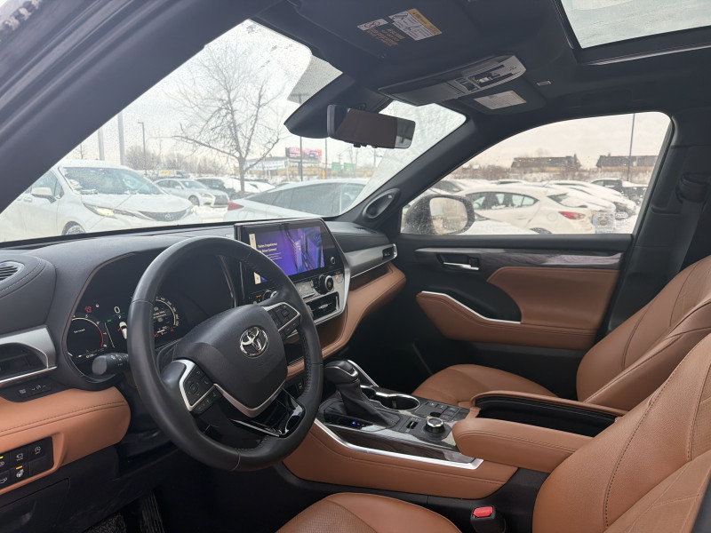 TOYOTA HIGHLANDER 2023 à vendre près Repentigny et de Montréal à vendre