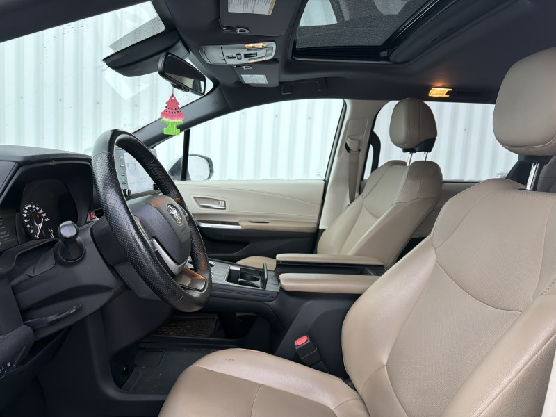2022 TOYOTA SIENNA used and pre-owned for sales near Repentigny and Montréal à vendre