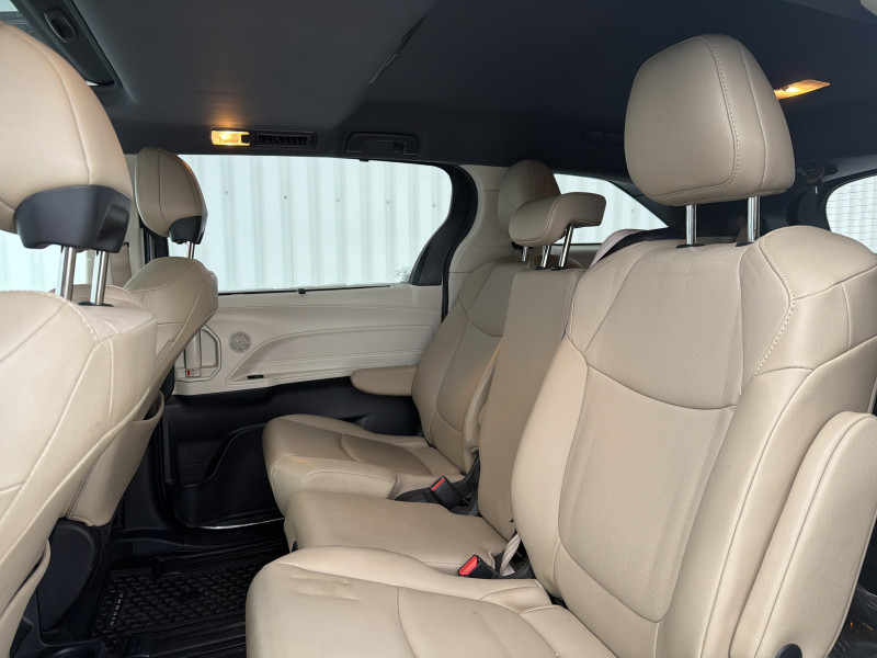 2022 TOYOTA SIENNA used and pre-owned for sales near Repentigny and Montréal à vendre