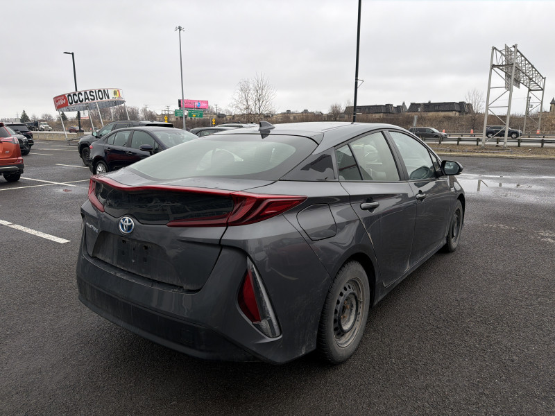 TOYOTA PRIUS PRIME 2021 à vendre près Repentigny et de Montréal à vendre