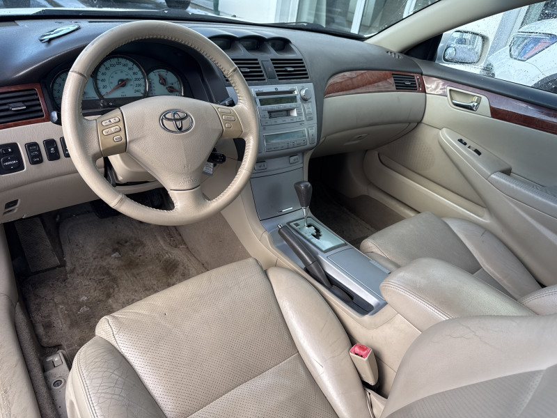2006 TOYOTA CAMRY SOLARA used and pre-owned for sales near Repentigny and Montréal à vendre