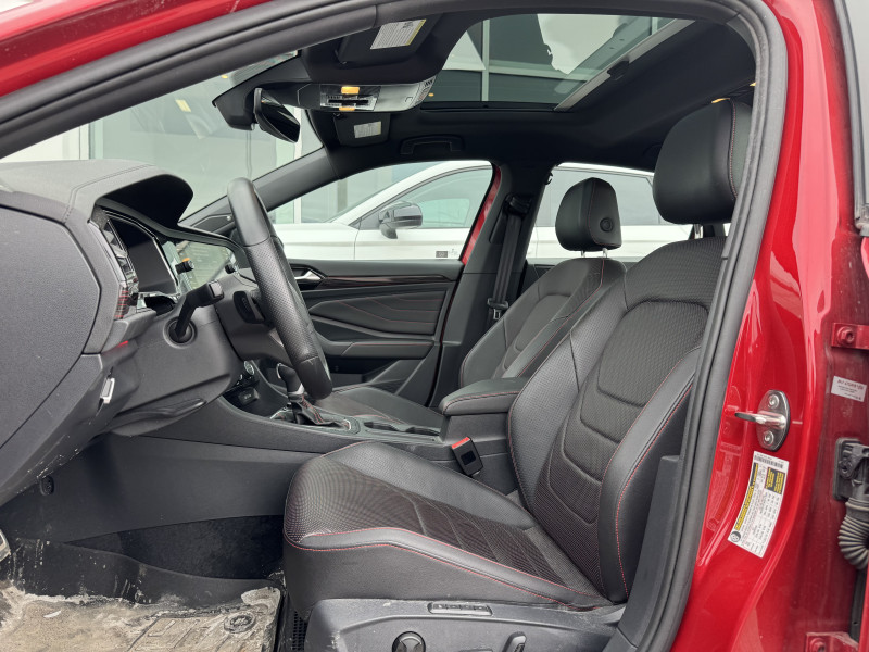 VOLKSWAGEN JETTA GLI 2024 à vendre près Repentigny et de Montréal à vendre