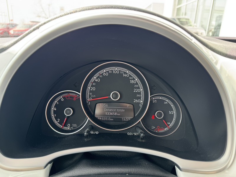 VOLKSWAGEN BEETLE DÉCAPOTABLE 2017 à vendre près Repentigny et de Montréal à vendre