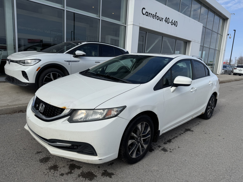 HONDA CIVIC BERLINE 2015 à vendre près Repentigny et de Montréal à vendre