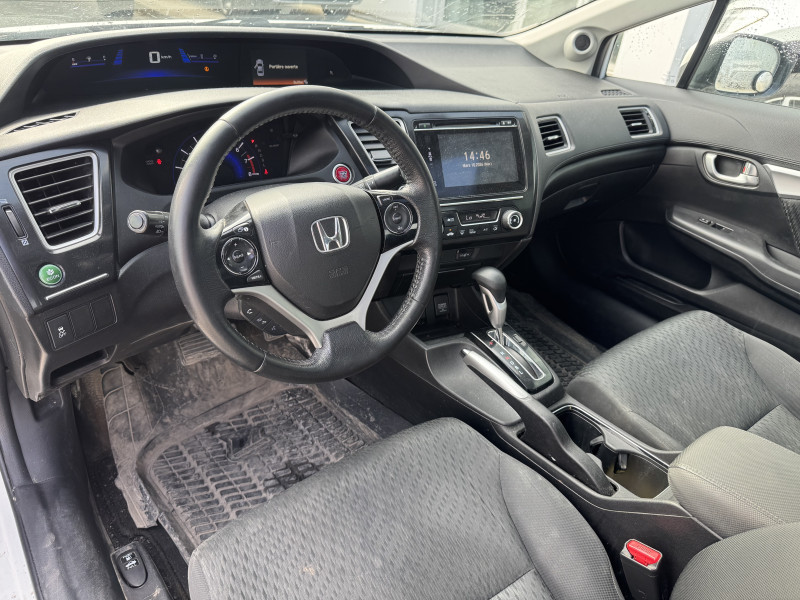 HONDA CIVIC BERLINE 2015 à vendre près Repentigny et de Montréal à vendre