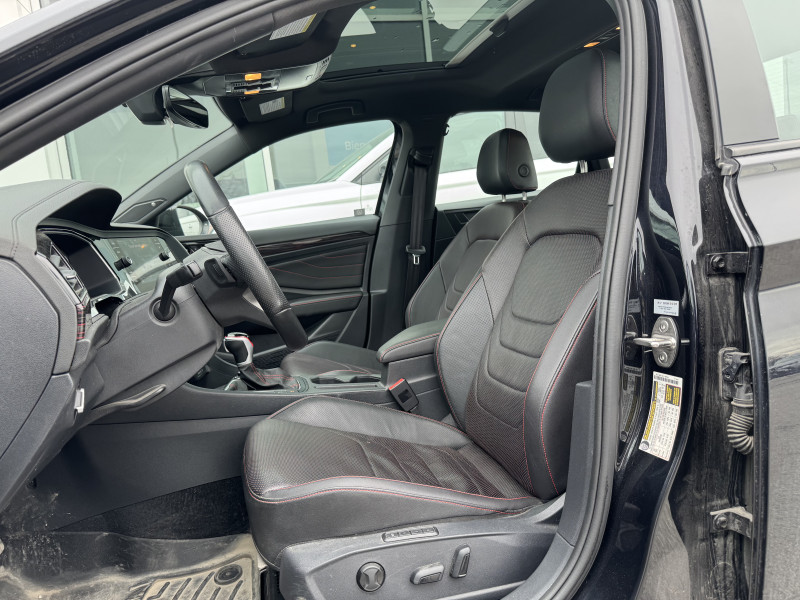 VOLKSWAGEN JETTA GLI 2024 à vendre près Repentigny et de Montréal à vendre